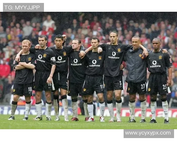 2002年阿森纳与曼联经典对决回顾：足球盛宴中的战术较量与传奇瞬间